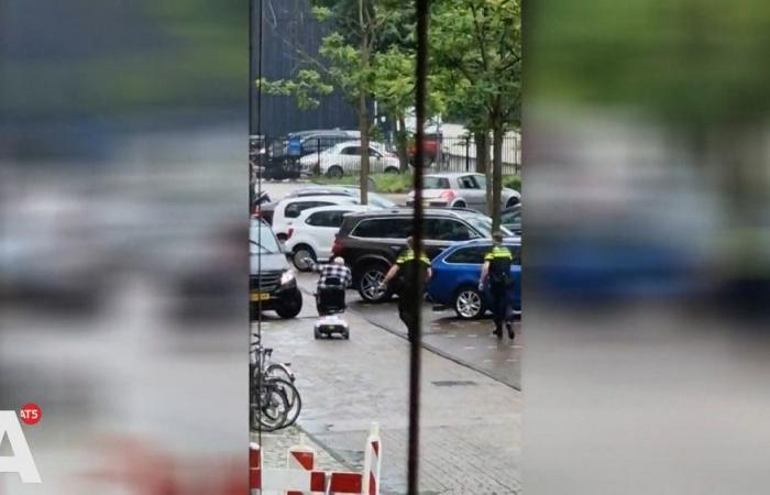Police officer tasers man in scooter who wields knife