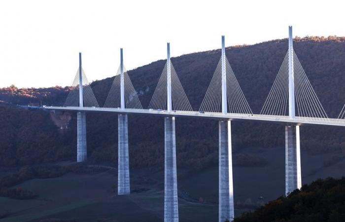 Basejumper dies after jumping from Millau viaduct, highest bridge in Europe