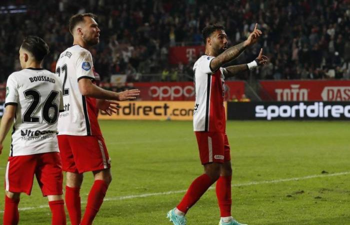 Players FC Utrecht and RKC keep their legs still in protest in the final minute, ‘cup throwers’ get a stadium ban | Premier League