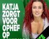 Katja Schuurman causes a fuss at Schiphol