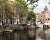 Girl (16) died after falling from Amsterdam building, two teenagers arrested | Domestic