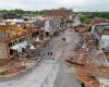 More than a hundred tornadoes wreak havoc in the US, killing at least five | Abroad