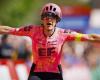 Marianne Vos new leader after fan stage Vuelta, Kristen Faulkner surprises with stage victory