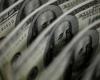 Dollar steady after soft US jobs report; yen starts week on back foot