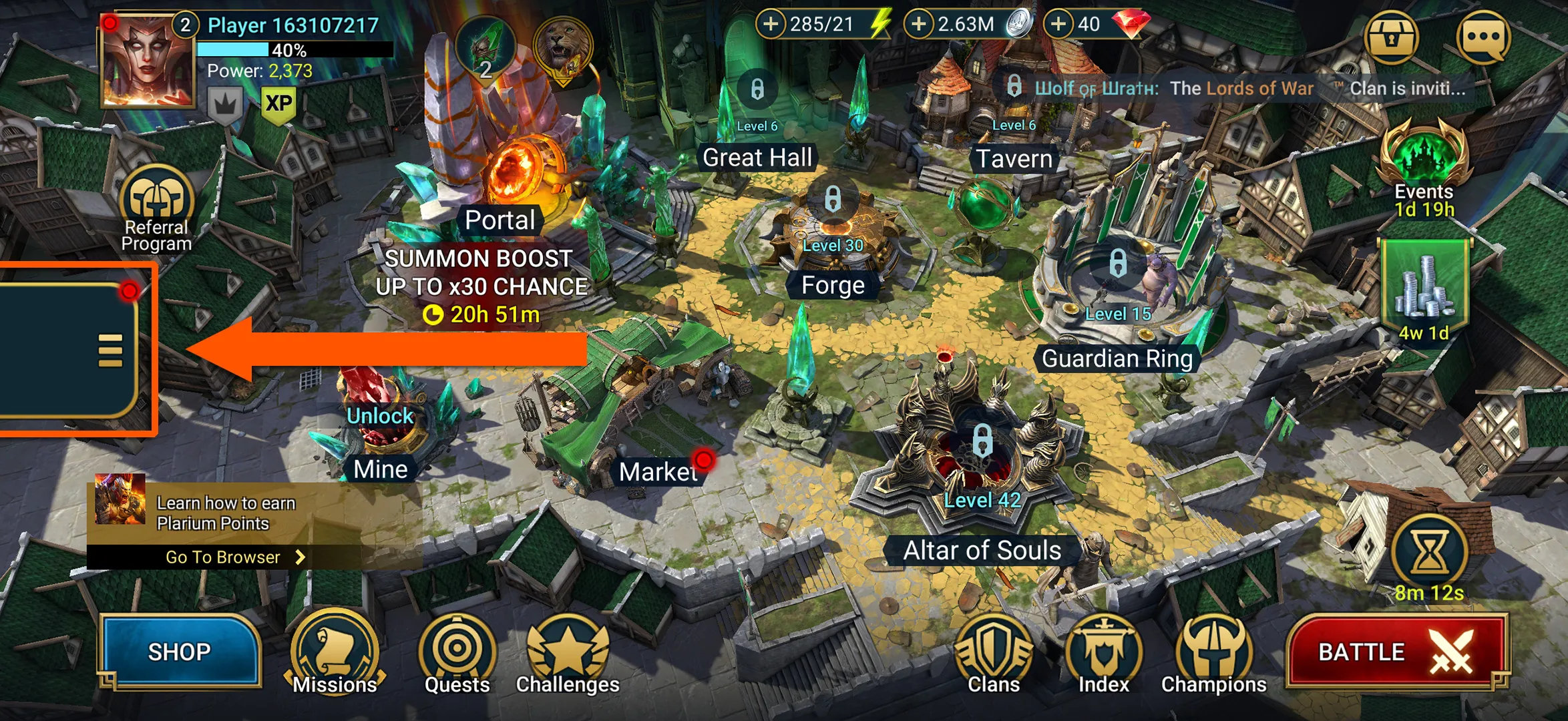 An arrow showing how to access the Raid Shadow Legends codes menu on PC and Android