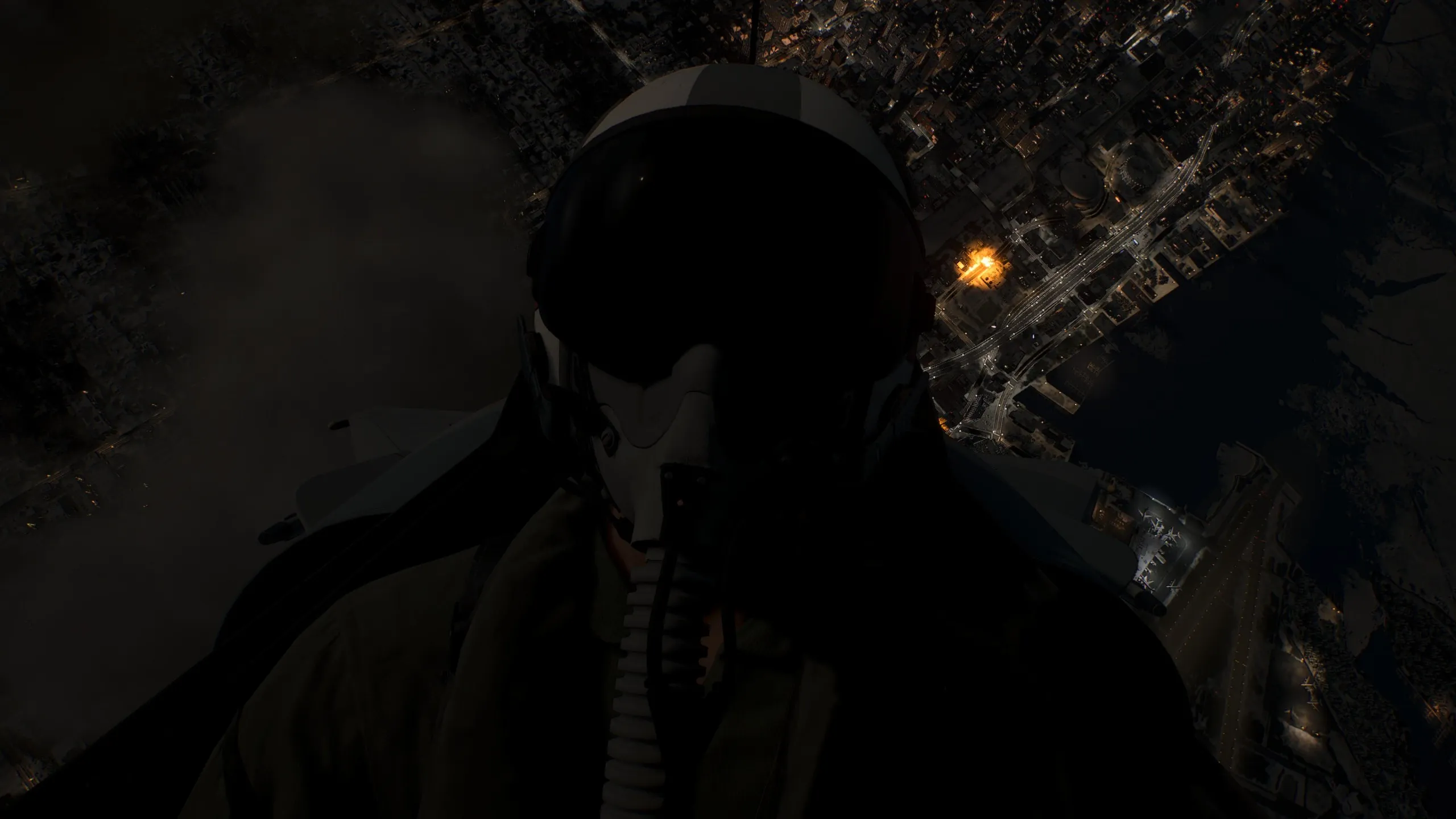 Ace Combat 8 screenshot showing a pilots helmet
