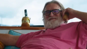 Gabe Newell verzamelt zwaarden en messen, zegt mede-oprichter Counter-Strike