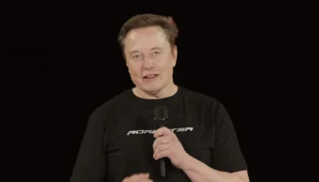 Kenney Vleugels bekritiseert AI-miljardairs, ontvangt reactie van Musk